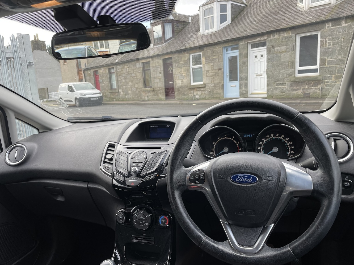 Used Ford Fiesta 2015 for sale - 77715085: Photo 5