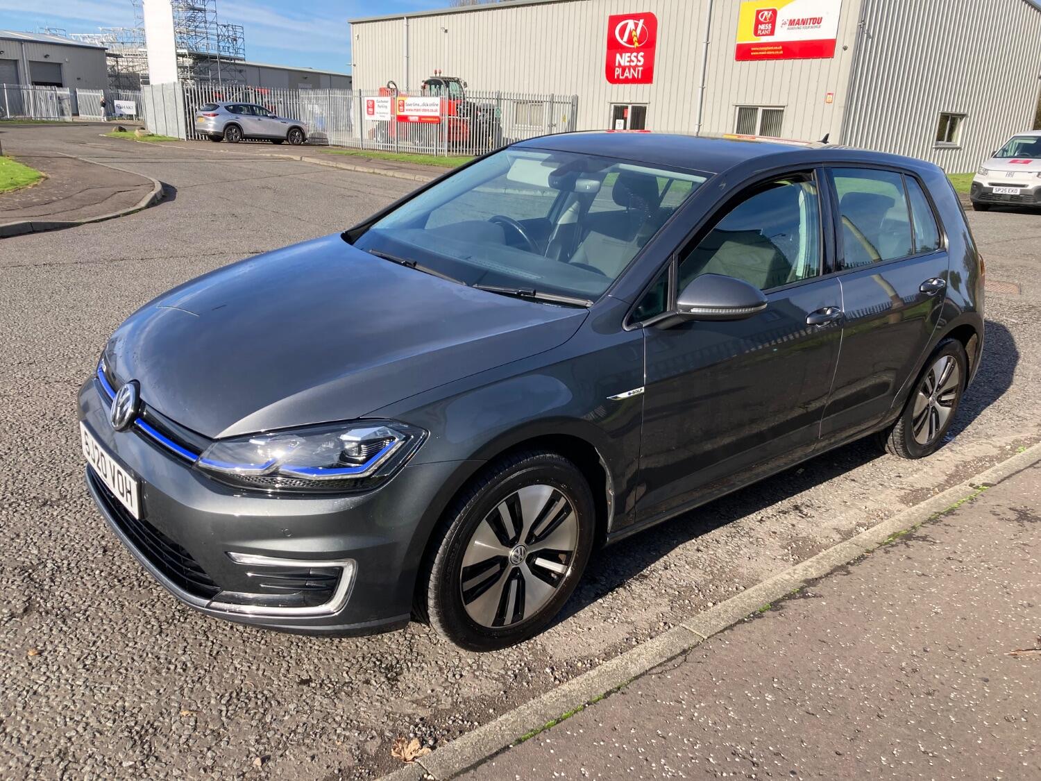 Used Volkswagen Golf 2020 for sale - 76421868: Photo 2