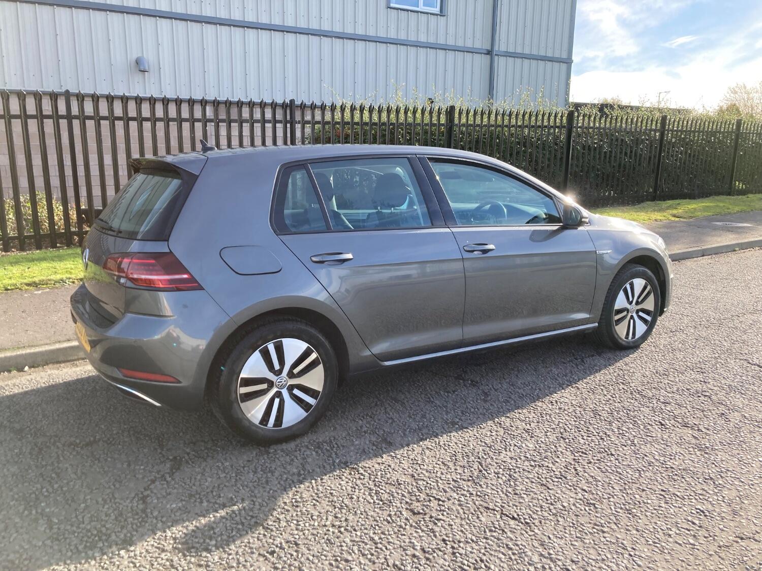 Used Volkswagen Golf 2020 for sale - 76421868: Photo 3