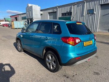 Used Suzuki Vitara 2017 for sale - 76305488: Photo