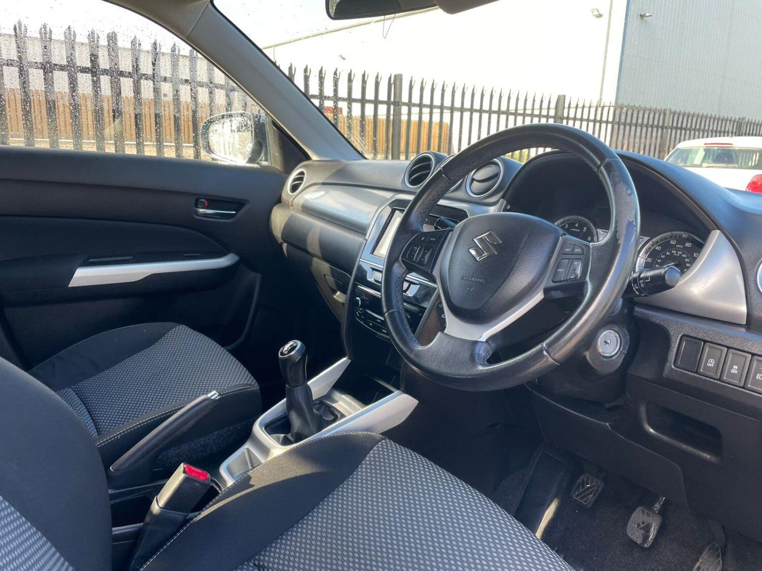 Used Suzuki Vitara 2017 for sale - 76305488: Photo 7