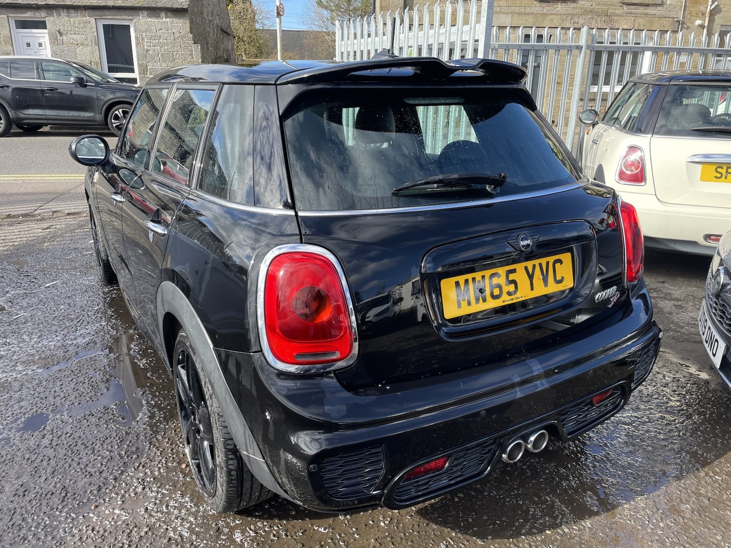 Used MINI Hatch 2015 for sale - 77792777: Photo 4