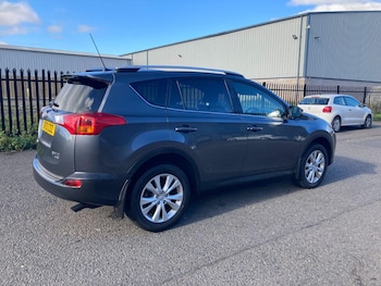 Used Toyota RAV4 2013 for sale - 76305546: Photo