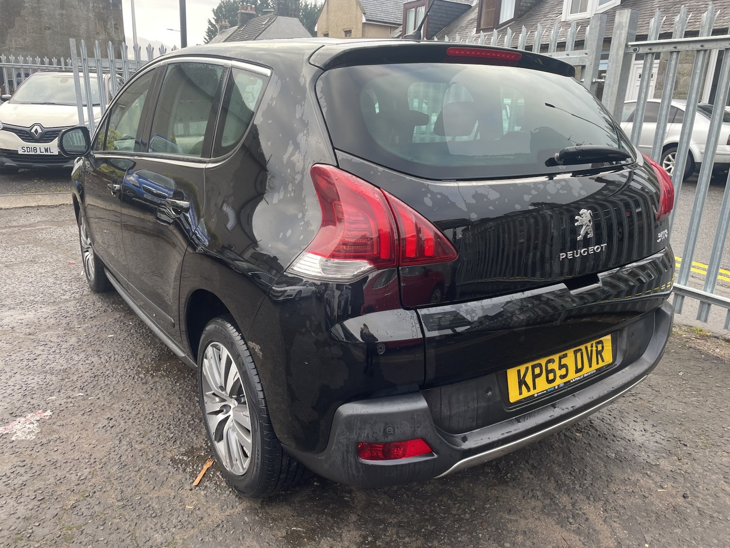 Used Peugeot 3008 2015 for sale - 77237023: Photo 4
