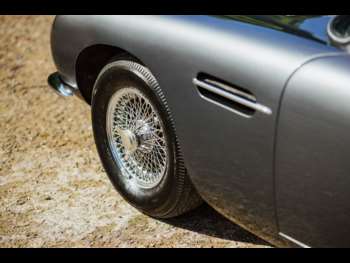 Used Aston Martin DB6 1967 for sale - 74864390: Photo