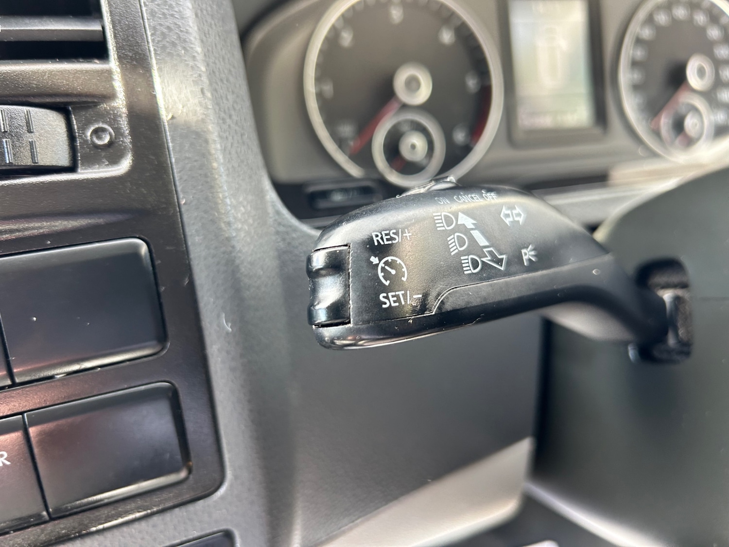 Used Volkswagen Transporter 2013 for sale - 76207624: Photo 10