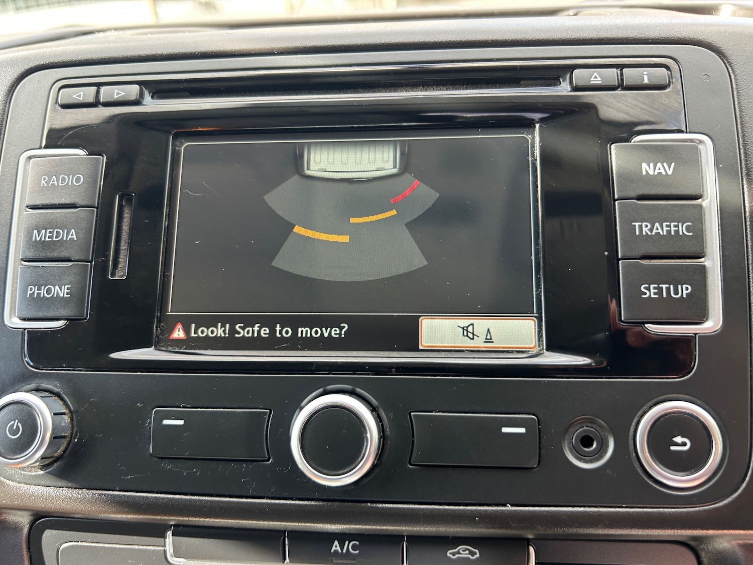 Used Volkswagen Transporter 2013 for sale - 76207624: Photo 14