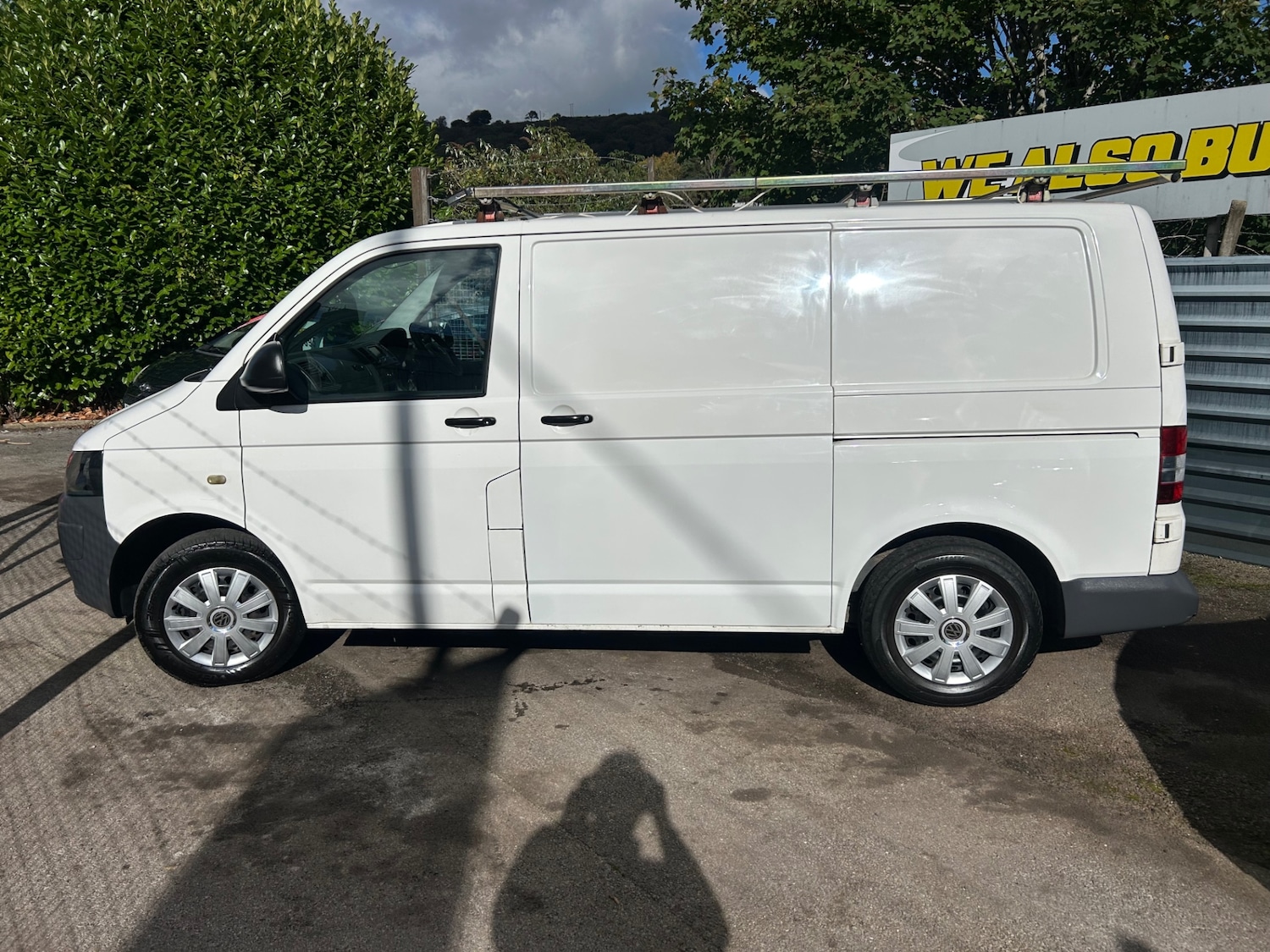 Used Volkswagen Transporter 2013 for sale - 76207624: Photo 3