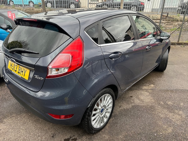 Used Ford Fiesta 2013 for sale - 74375851: Photo 5