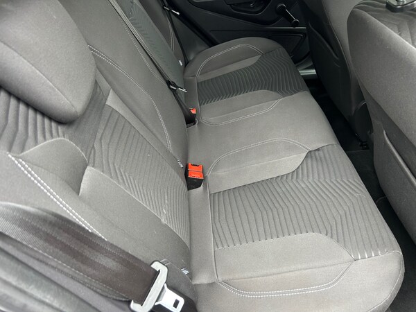 Used Ford Fiesta 2013 for sale - 74375851: Photo 8
