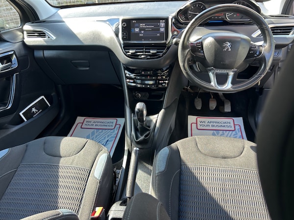 Used Peugeot 208 2015 for sale - 74615675: Photo 10
