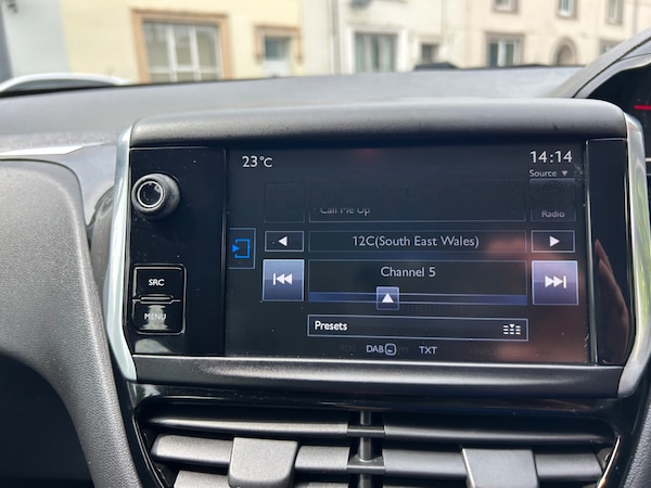 Used Peugeot 208 2014 for sale - 75499922: Photo 12