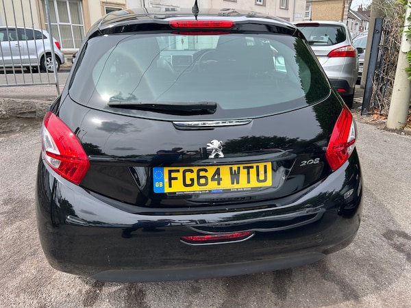 Used Peugeot 208 2014 for sale - 75499922: Photo 5