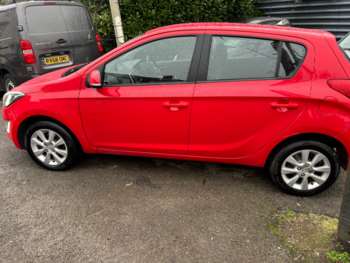 Used Hyundai i20 2012 for sale - 74501226: Photo