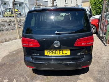 Used Volkswagen Touran 2010 for sale - 78755885: Photo