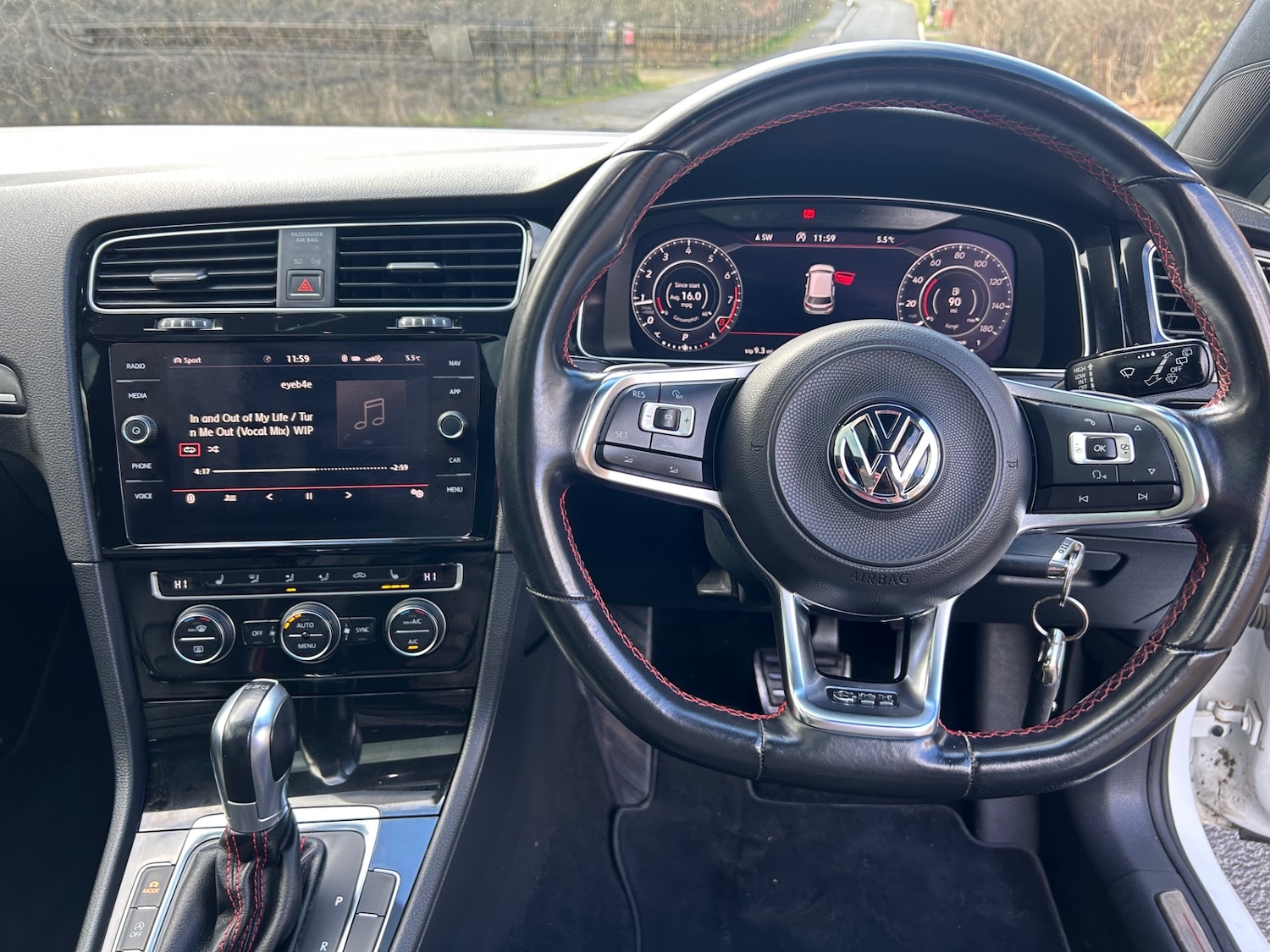 Used Volkswagen Golf 2018 for sale - 77605469: Photo 15