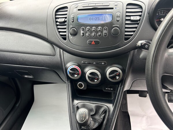 Used Hyundai i10 2011 for sale - 73605713: Photo 10