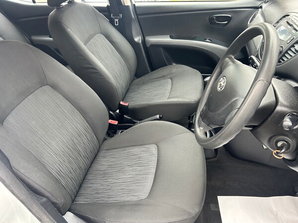 Used Hyundai i10 2011 for sale - 73605713: Photo 8