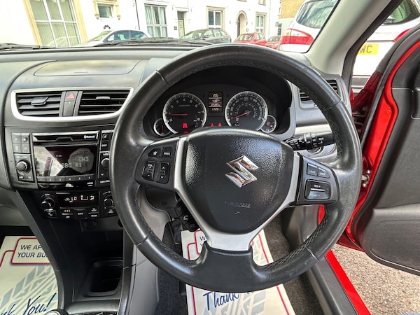 Used Suzuki Swift 2011 for sale - 75331638: Photo 10