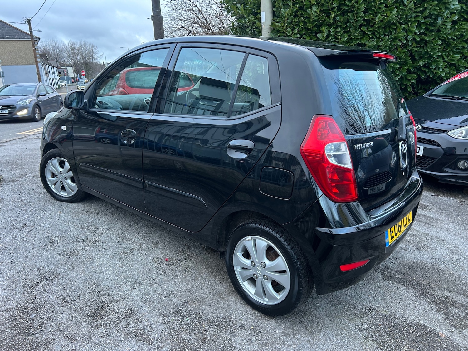 Used Hyundai i10 2011 for sale - 77558752: Photo 4