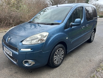 Used Peugeot Partner Tepee 2014 for sale - 77721448: Photo