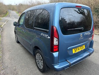 Used Peugeot Partner Tepee 2014 for sale - 77721448: Photo