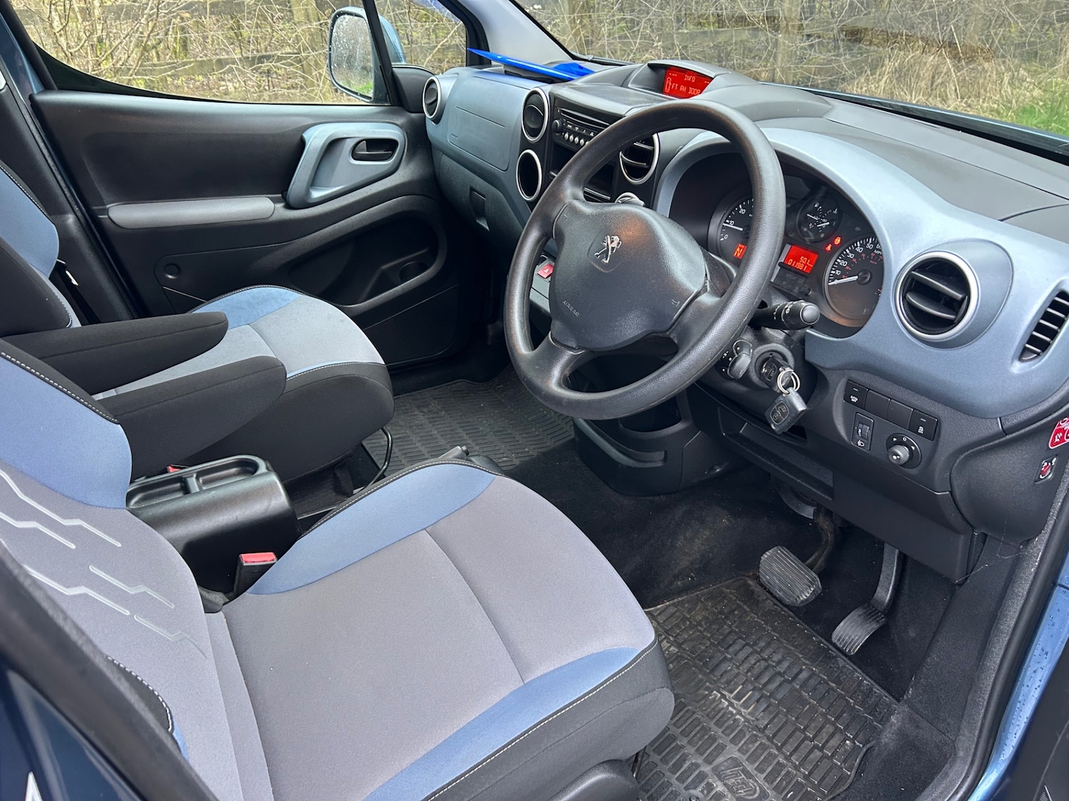 Used Peugeot Partner Tepee 2014 for sale - 77721448: Photo 7