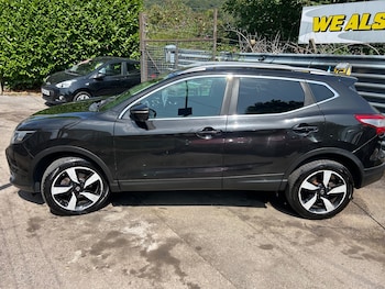 Used Nissan Qashqai 2015 for sale - 75557293: Photo