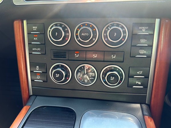 Used Land Rover Range Rover 2011 for sale - 75045901: Photo 16
