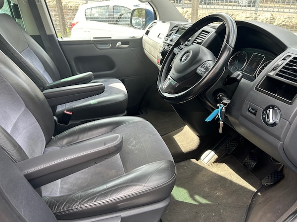 Used Volkswagen Caravelle 2010 for sale - 74690556: Photo 10