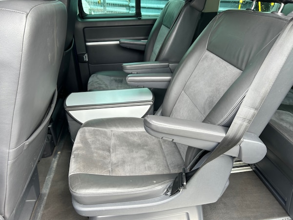 Used Volkswagen Caravelle 2010 for sale - 74690556: Photo 15