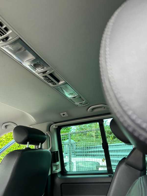 Used Volkswagen Caravelle 2010 for sale - 74690556: Photo 18