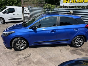 Used Hyundai i20 2018 for sale - 79315129: Photo