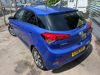 Used Hyundai i20 2018 for sale - 79315129: Photo