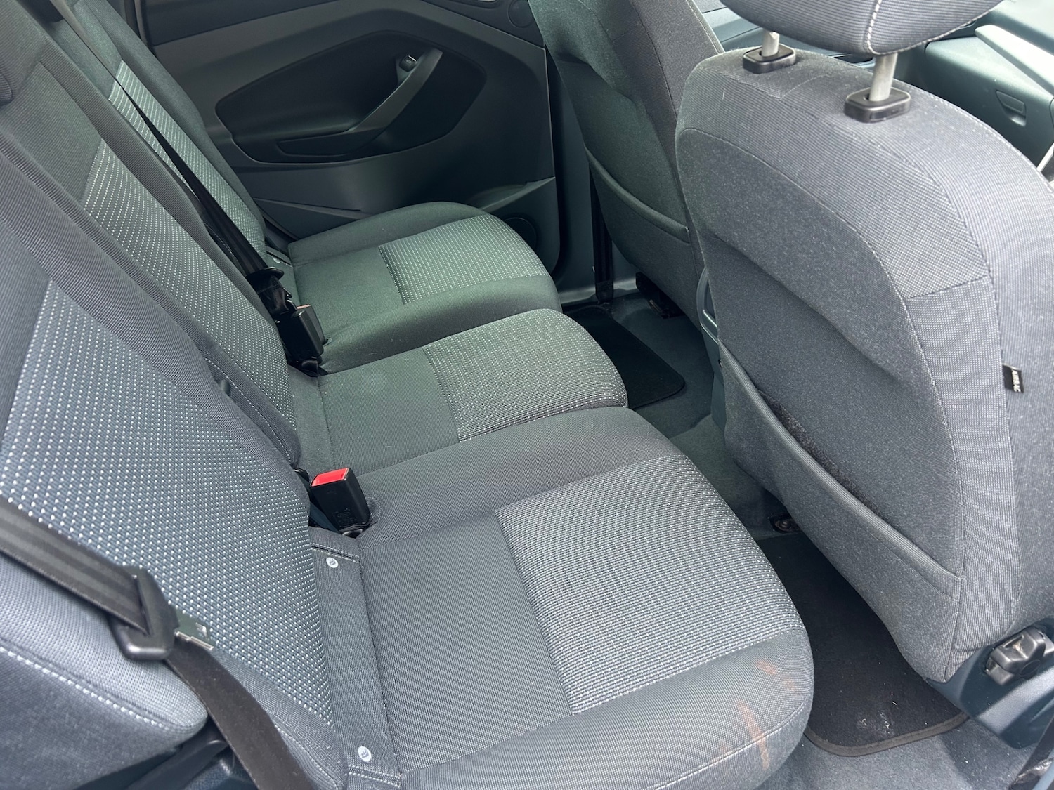 Used Ford C-Max 2015 for sale - 77491055: Photo 9