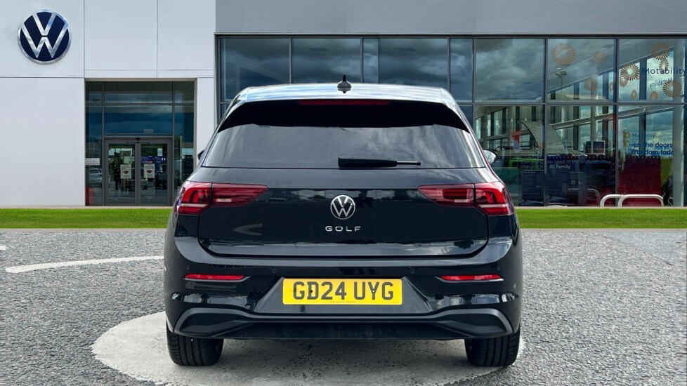 Used Volkswagen Golf 2024 for sale - 75783826: Photo 11