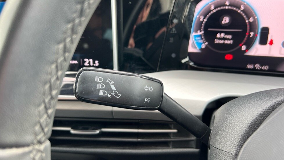 Used Volkswagen Golf 2024 for sale - 75783826: Photo 33