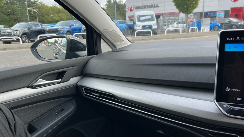 Used Volkswagen Golf 2024 for sale - 75783826: Photo 51