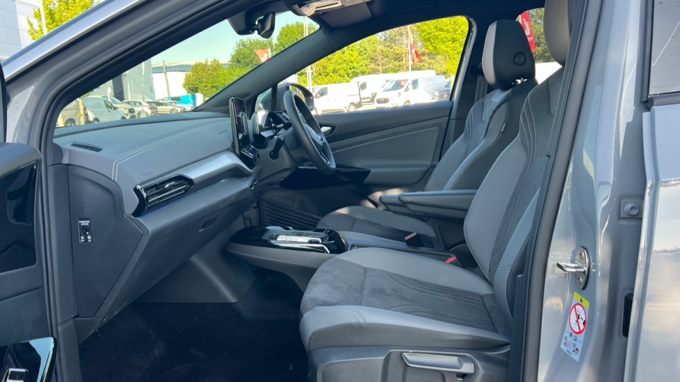 Used Volkswagen ID.5 2025 for sale - 76544499: Photo 28