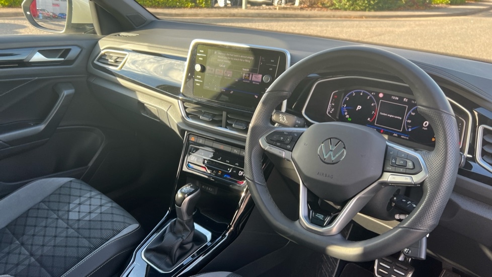 Used Volkswagen T-Roc 2025 for sale - 76575252: Photo 12
