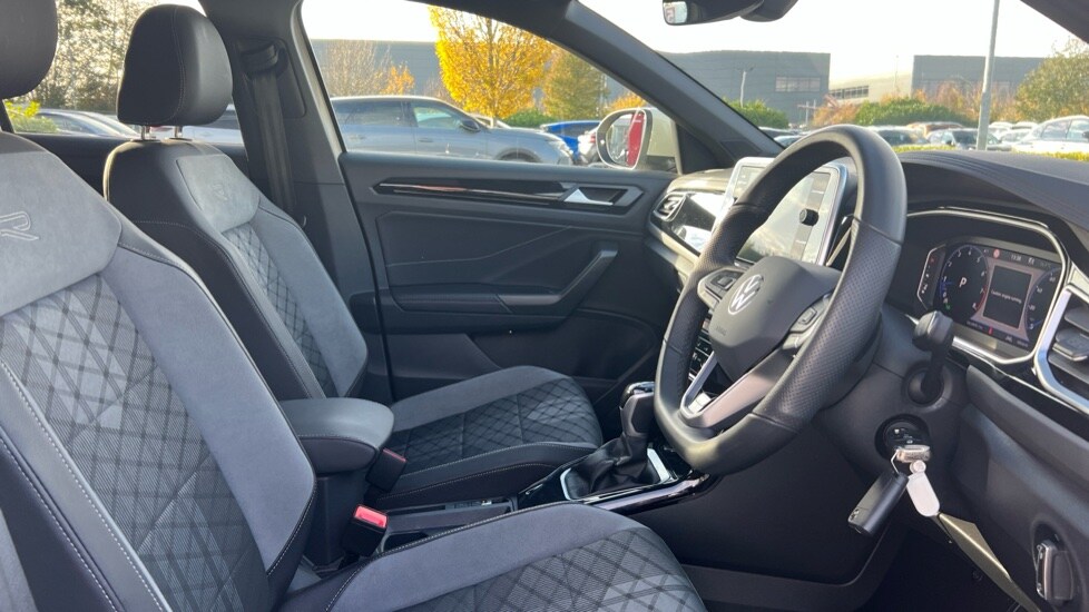 Used Volkswagen T-Roc 2025 for sale - 76575252: Photo 26
