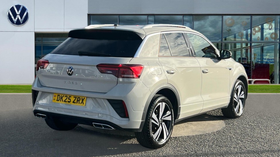 Used Volkswagen T-Roc 2025 for sale - 76575252: Photo 8