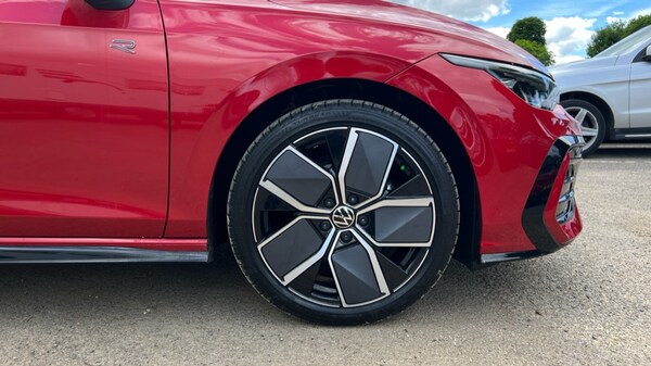 Used Volkswagen Golf 2025 for sale - 75403833: Photo 19