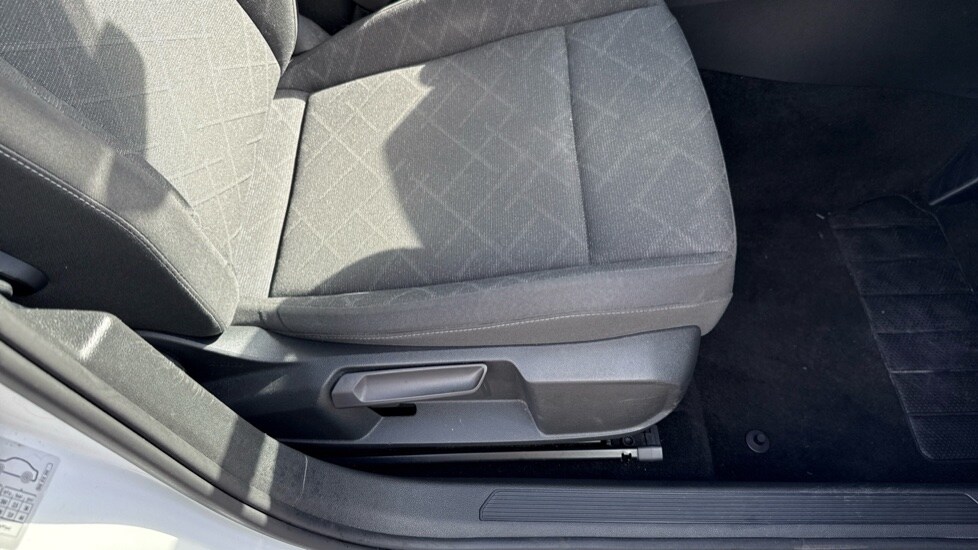 Used Volkswagen Golf 2022 for sale - 76328090: Photo 37