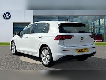 Used Volkswagen Golf 2022 for sale - 76328090: Photo