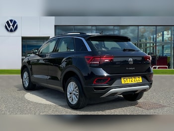 Used Volkswagen T-Roc 2022 for sale - 75403914: Photo