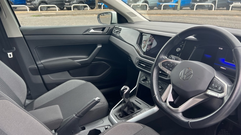 Used Volkswagen Polo 2021 for sale - 76575162: Photo 2