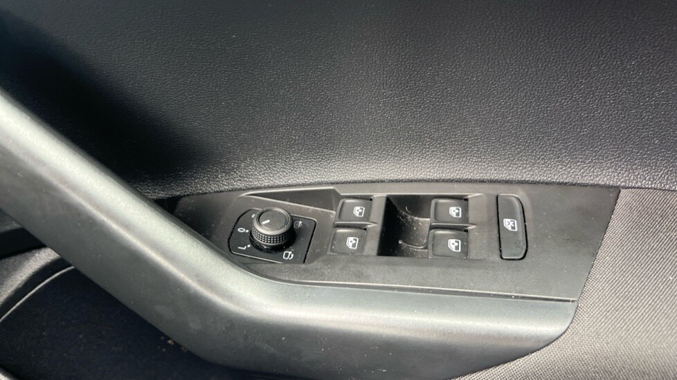 Used Volkswagen Polo 2021 for sale - 76575162: Photo 37