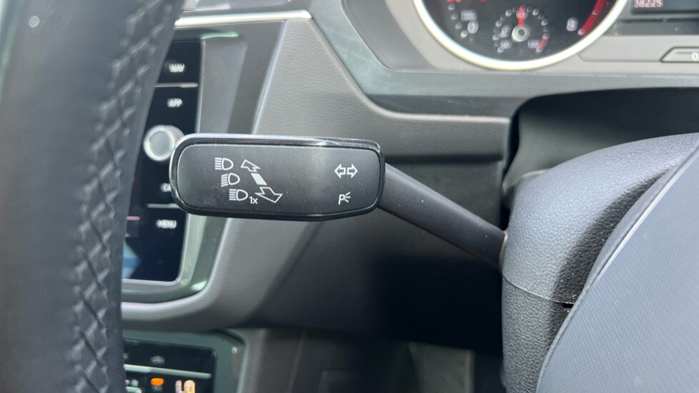 Vehicle 33