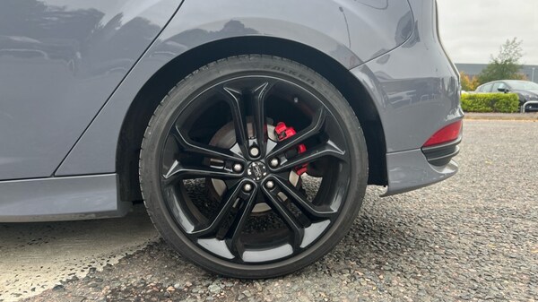 Used Ford Focus 2019 for sale - 76312011: Photo 17